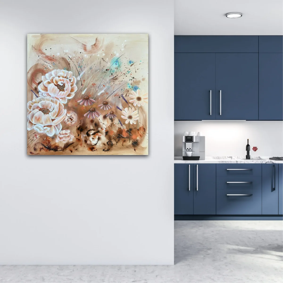 Mellan jord och himmel – Stor abstrakt tavla i beige toner med pion, solhatt och lavendel, originalkonst av Art by Lycke - Bild 6